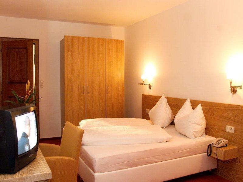 Hotel Schoenblick 젤암제 외부 사진